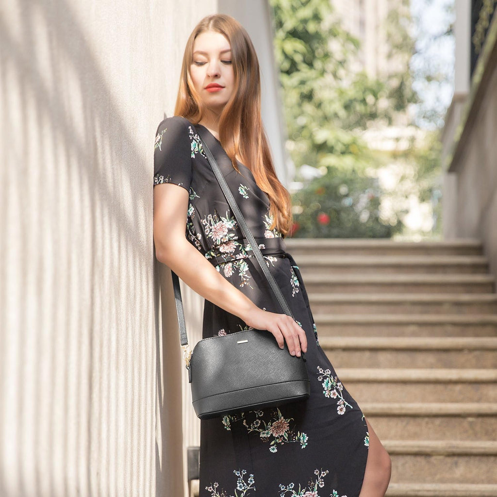 Lovevook Three-Piece Handbag Set – Tote, Crossbody, and Clutch