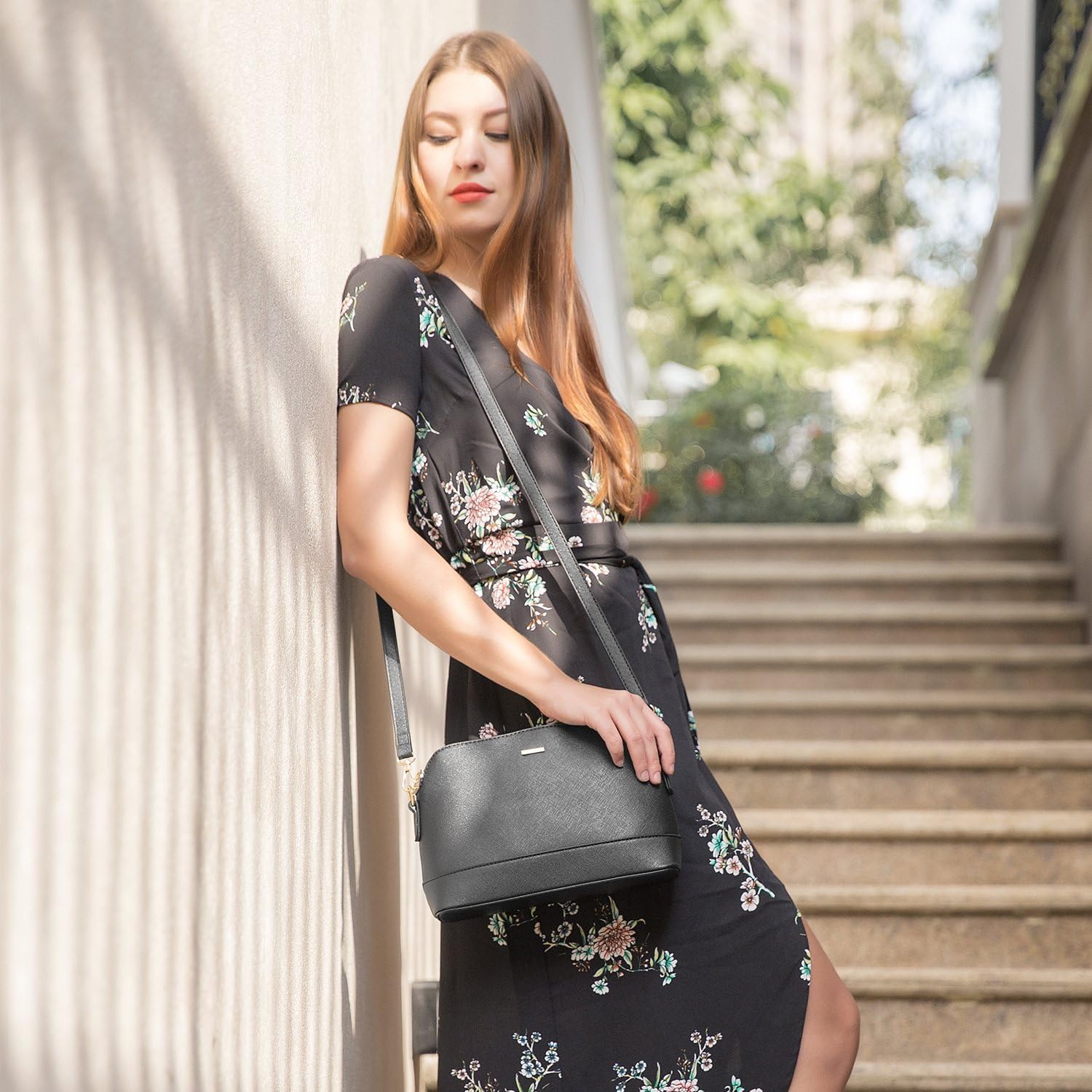 Lovevook Three-Piece Handbag Set – Tote, Crossbody, and Clutch